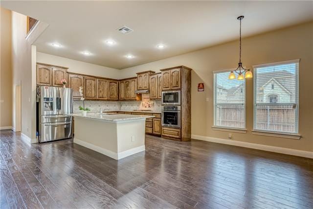 Foto del edificio - 10601 Troutt Dr