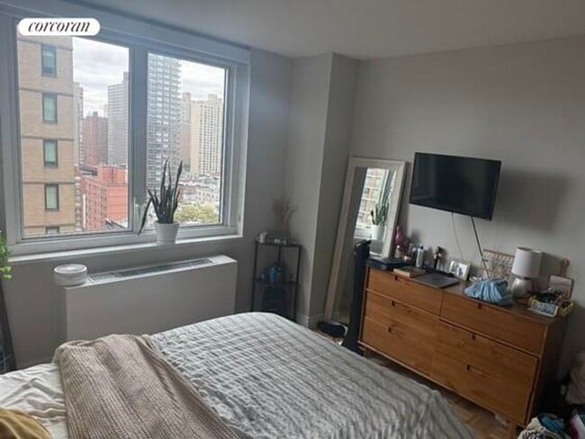 Foto del edificio - 205 E 95th St