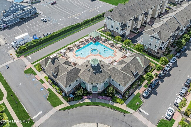 Foto del edificio - 33 Cooper Ave