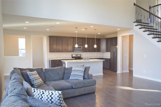 Foto del edificio - 3150 Huntsman Blvd