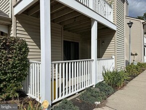 Building Photo - 507 Gregorys Way