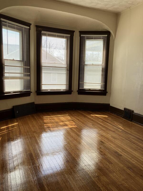 1386 E 115th St, Cleveland, OH 44106 Condo for Rent in Cleveland, OH