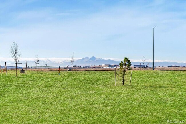 Foto del edificio - 4697 Combine Ln