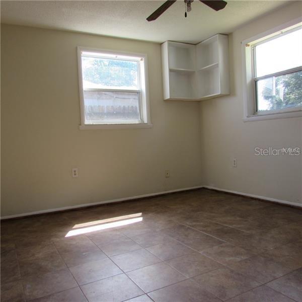 Foto del edificio - 7304 Ivanhoe Dr