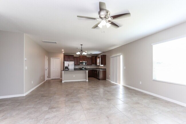 Foto del edificio - 1625 Climbing Dayflower Dr