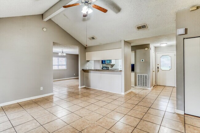 Foto del edificio - 19523 Elmtree Estates Dr