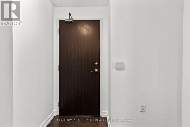 Building Photo - 38-1138 Dan Leckie Way