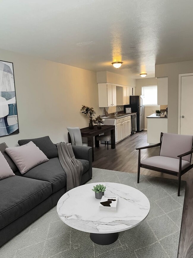 Interior Photo - Monarch Court