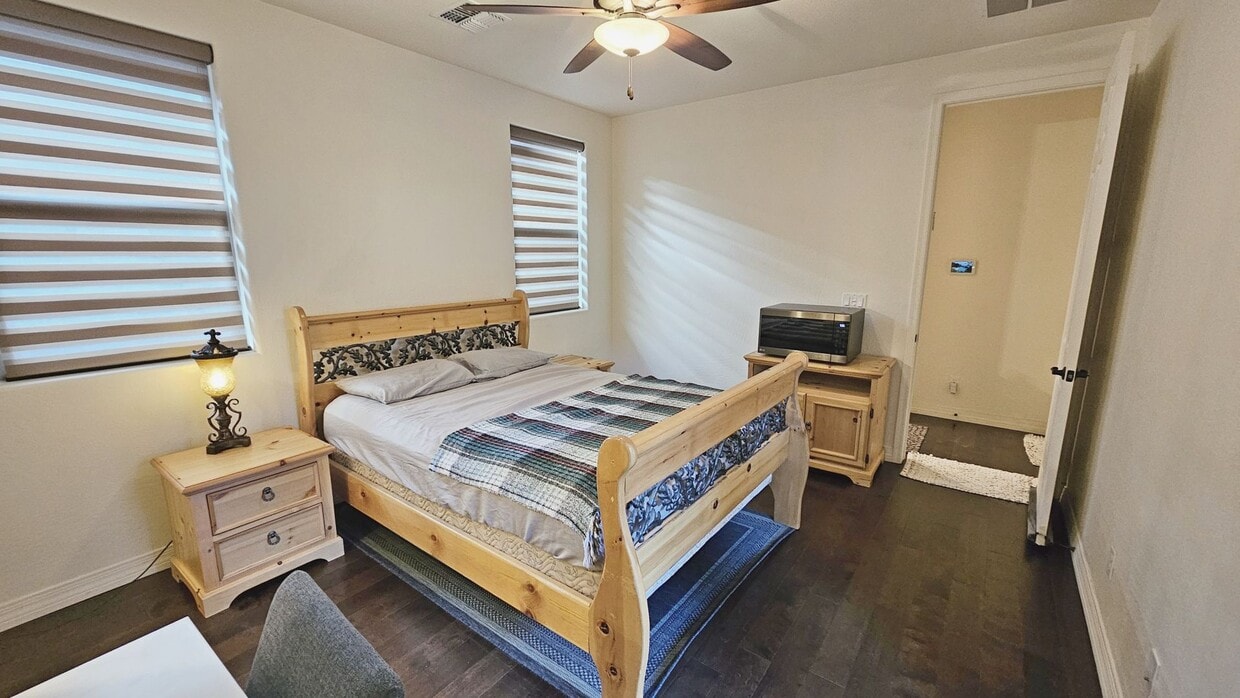 Foto principal - Fully Furnished Mother-in-law Suite For Rent