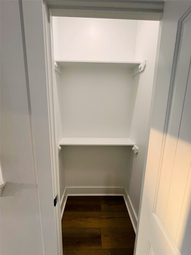 Building Photo - 3104 Arlington St