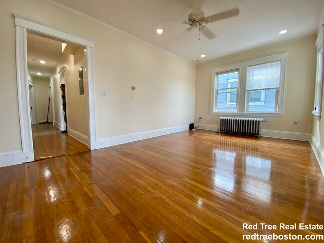 Foto del edificio - 4444 Washington St