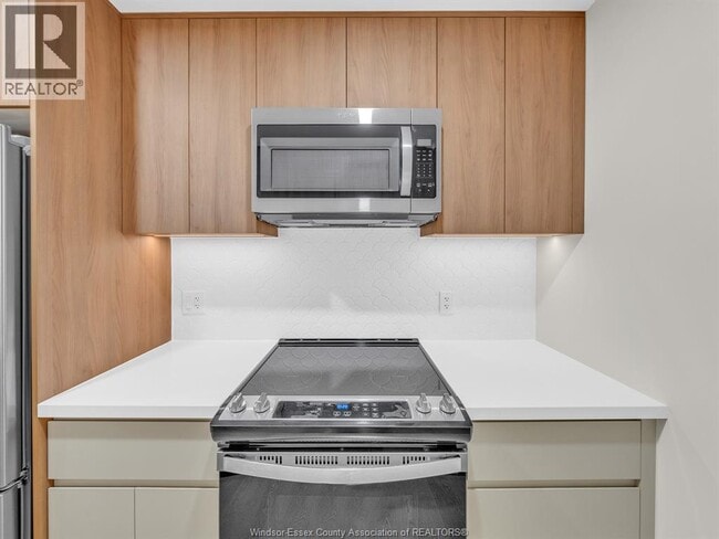 Building Photo - 11646 Tecumseh Rd E