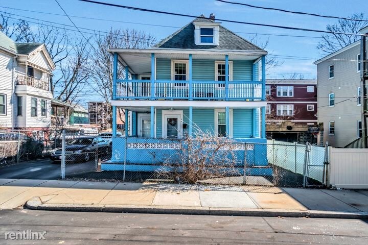 Primary Photo - 62 Maxwell St