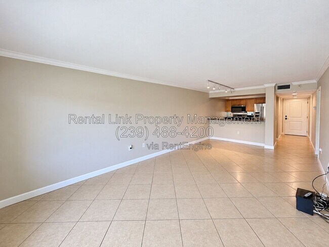 Foto del edificio - 8750 Midnight Pass Rd