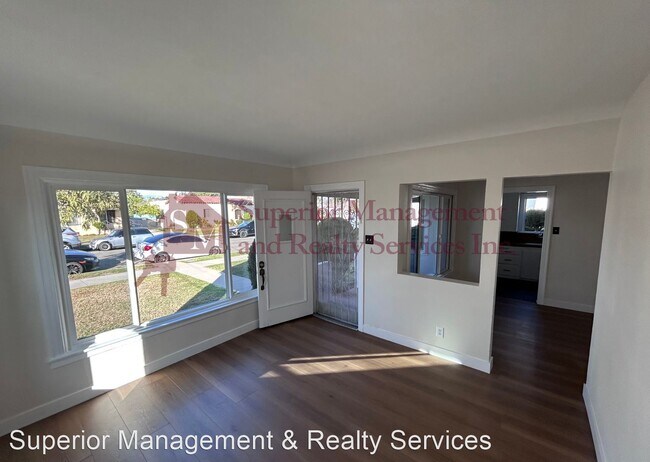 Building Photo - 2 br, 1 bath House - 3306 Flower St