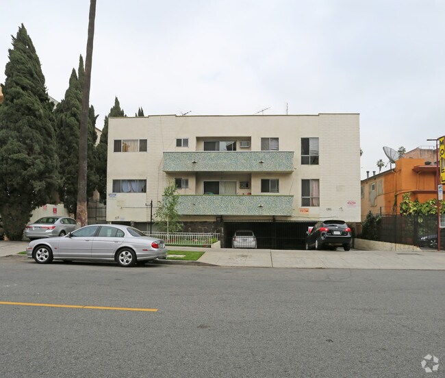 Building Photo - 514 S. Mariposa Ave.