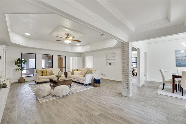 Foto del edificio - 9738 Amberley Dr