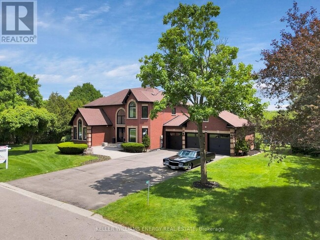 Building Photo - 42 McCauley Dr