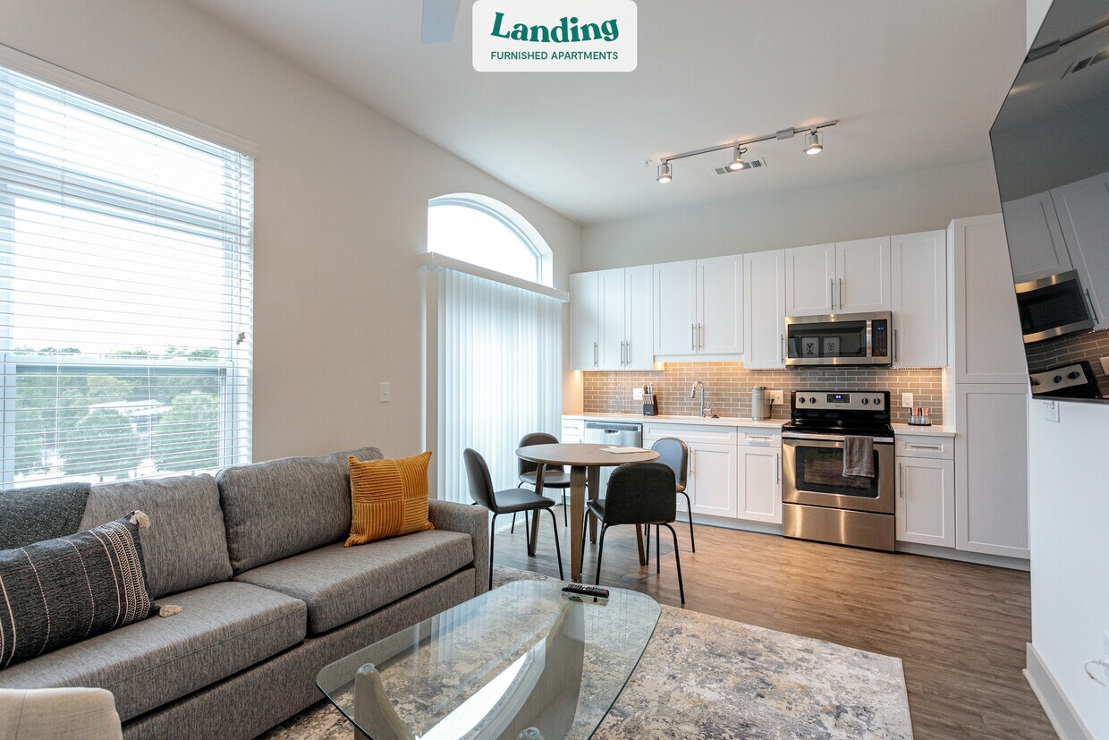 Foto principal - 905 Kenilworth Ave