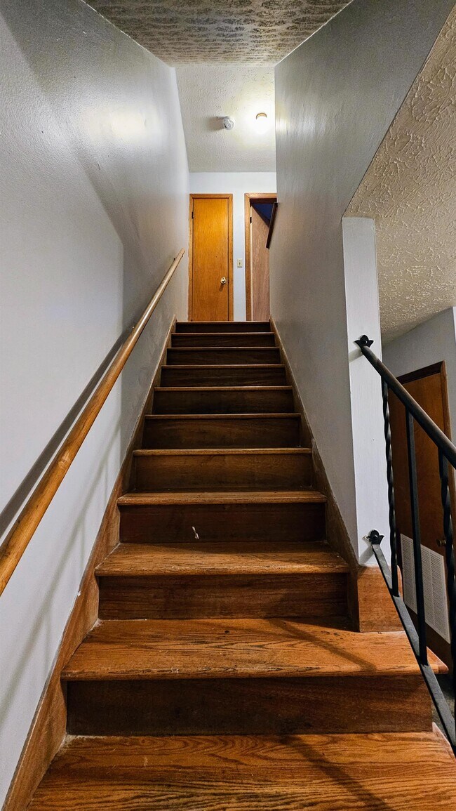 Foto del edificio - 370 E Northwood Ave