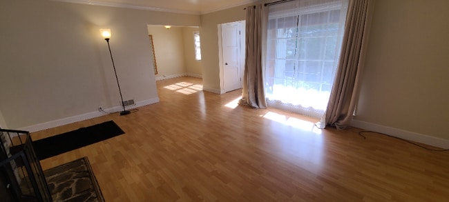 Foto del edificio - 3153 Cedar Ravine Rd