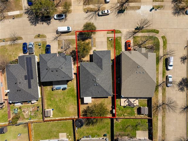 Building Photo - 2031 Lake Trail Dr