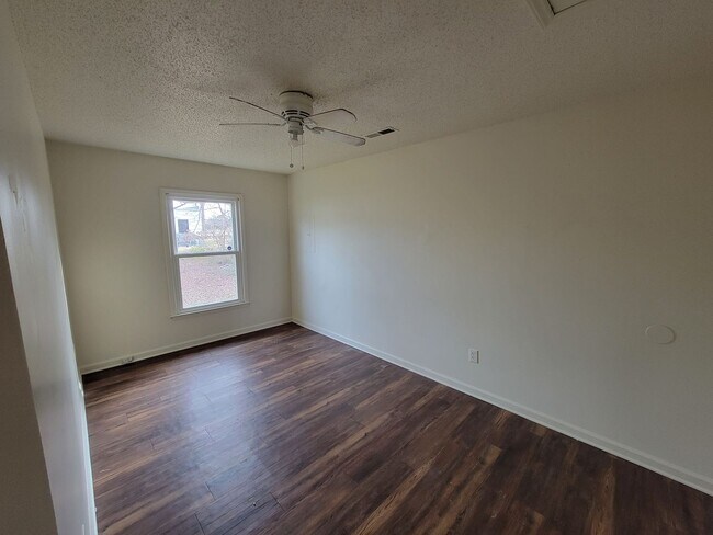 Foto del edificio - 3410 Calumet Pl