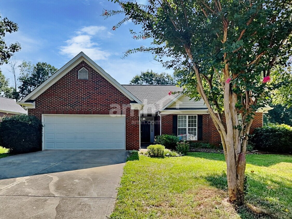 Foto principal - 6604 Conifer Cir