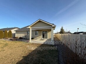 Building Photo - 101 N Voyage Ave