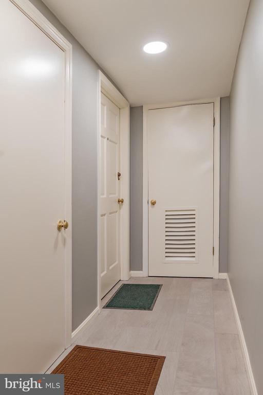 Foto del edificio - 2021 Hillyer Pl NW
