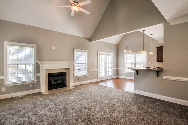 Foto del edificio - 3011 Watsonia Dr