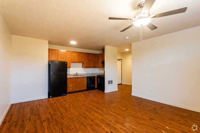 Studio, 1BA - 451 SF (Savier) - 20 Pettygrove