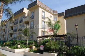 Primary Photo - 230 S Hamilton Dr