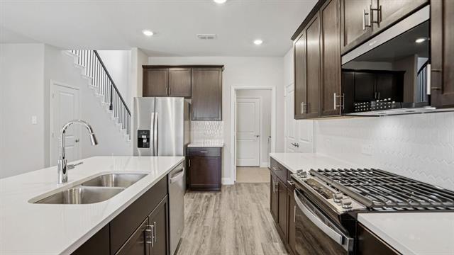 Building Photo - 601 Willet Dr