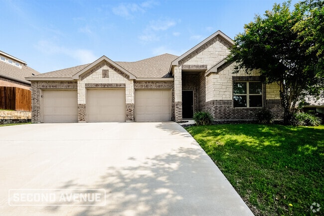 Building Photo - 2109 Lorrie Ln