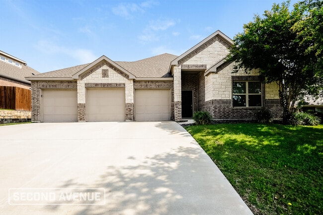 Building Photo - 2109 Lorrie Ln