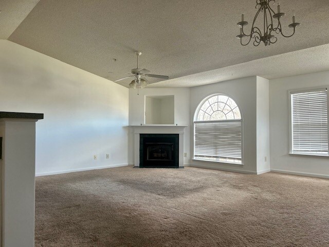 Foto del edificio - 1034 Ivy Glen Dr