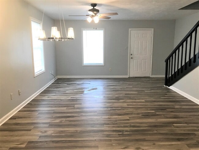 Foto del edificio - 920 Prater Rd