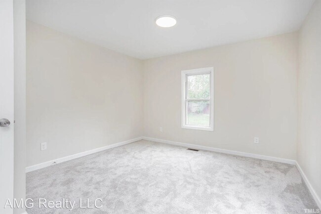 Foto del edificio - 2 br, 1 bath House - 358 Austin St