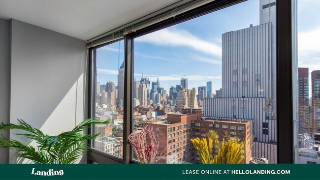Building Photo - 500 W 56th St