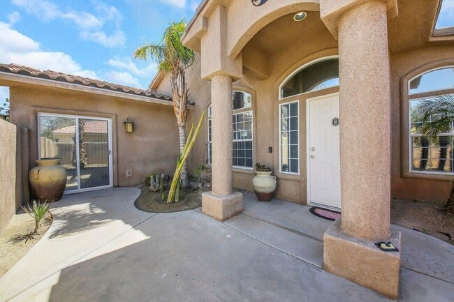 Building Photo - 67235 Garbino Rd