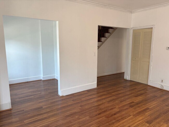 Building Photo - 28 Armington St