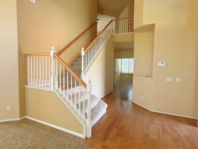 Building Photo - Beautiful Moreno Valley Home