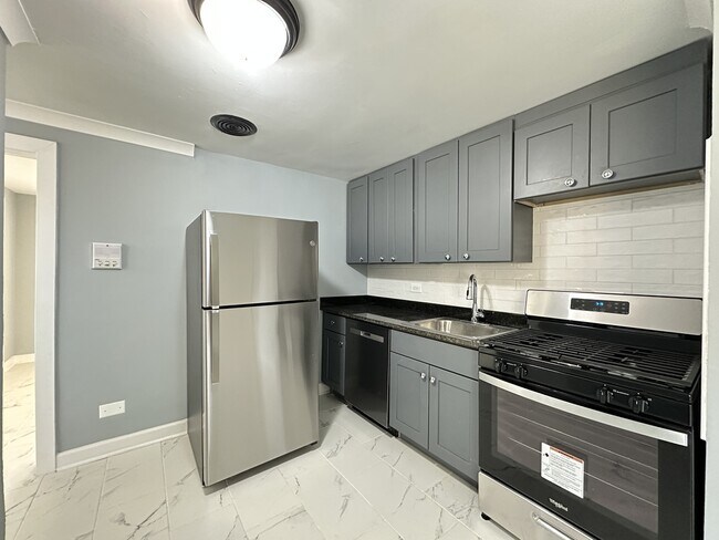 Foto del edificio - 2754 W North Shore Ave