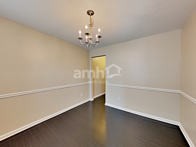 Building Photo - 485 Townsend Bnd