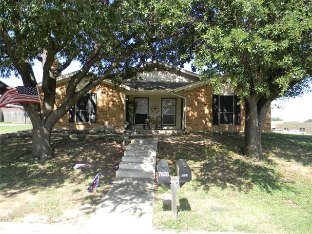 Foto del edificio - 7024 Crosstimbers Ln