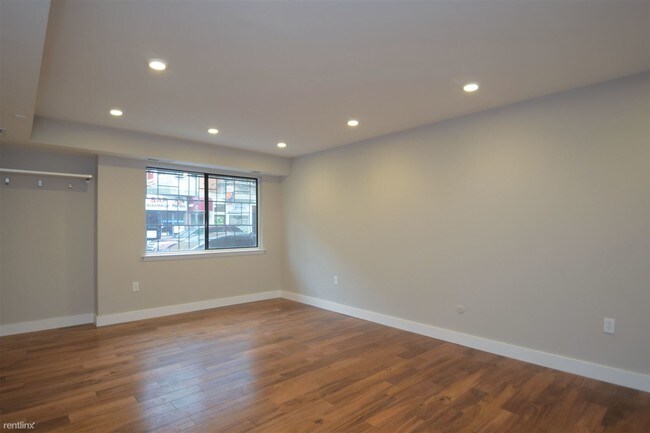 Foto del edificio - 1217 South St