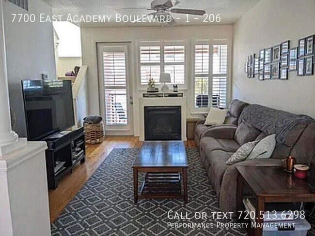 Foto del edificio - 7700 E Academy Blvd