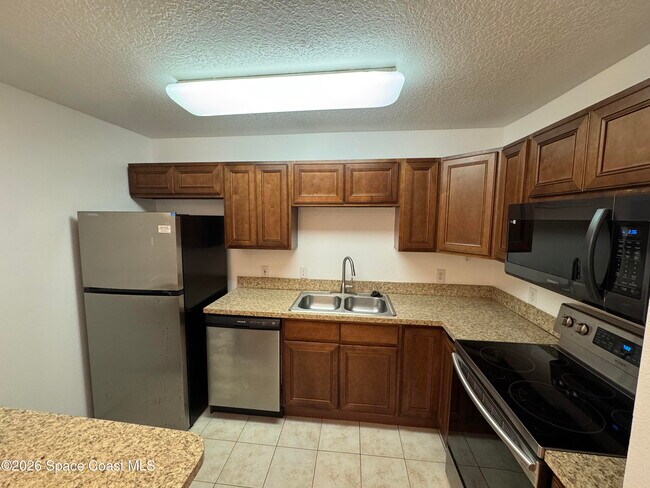 Building Photo - 1790 Rocky Wood Cir