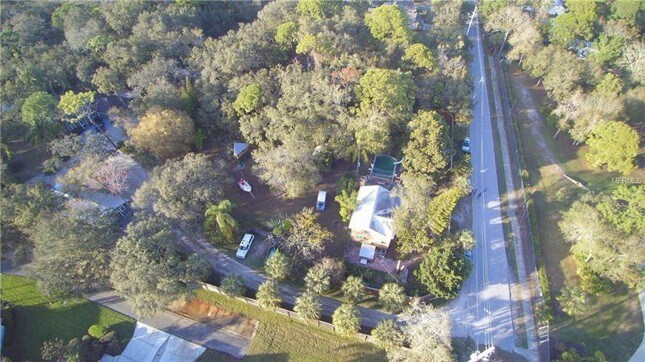 Building Photo - 4650 S Lockwood Ridge Rd, Sarasota, FL 34231
